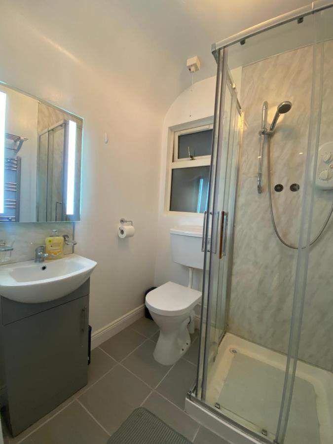 Mariners Rest One Bedroom Apartment In Innishannon Village Cork Exterior photo